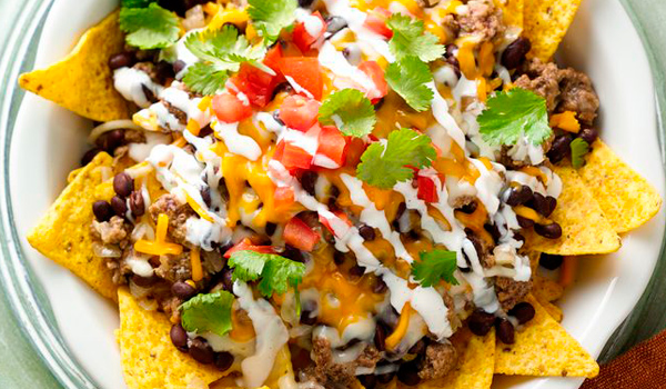 Nachos Carne y Frijoles